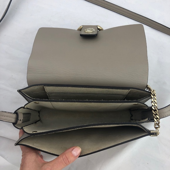 Like new taupe Chloe small Faye shoulder bag - Picture 3 of 6